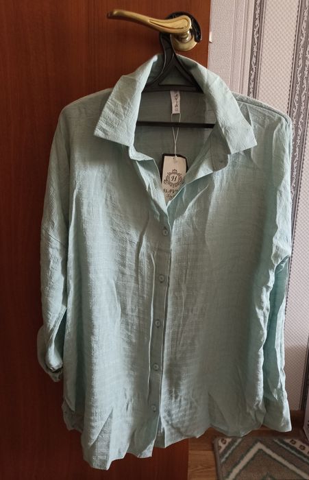 Продам блузки женские