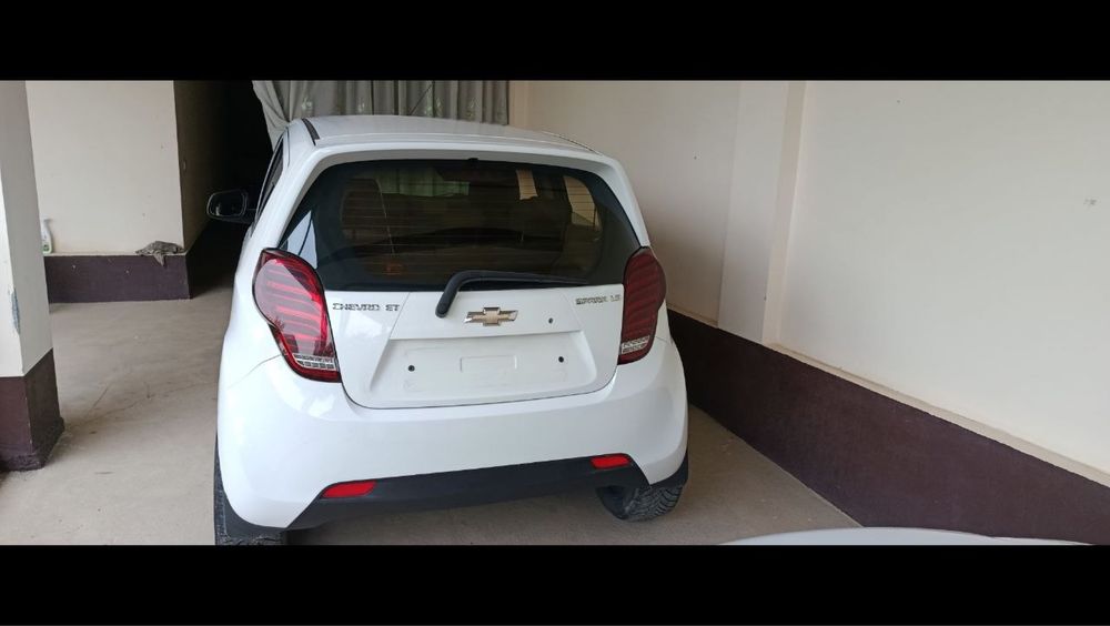 Spark sotiladi ideal