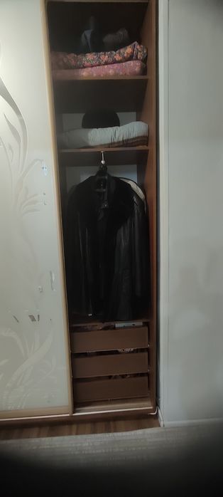 Шкаф для прихожей