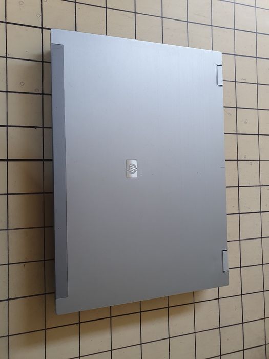 Лаптоп HP с Windows 7