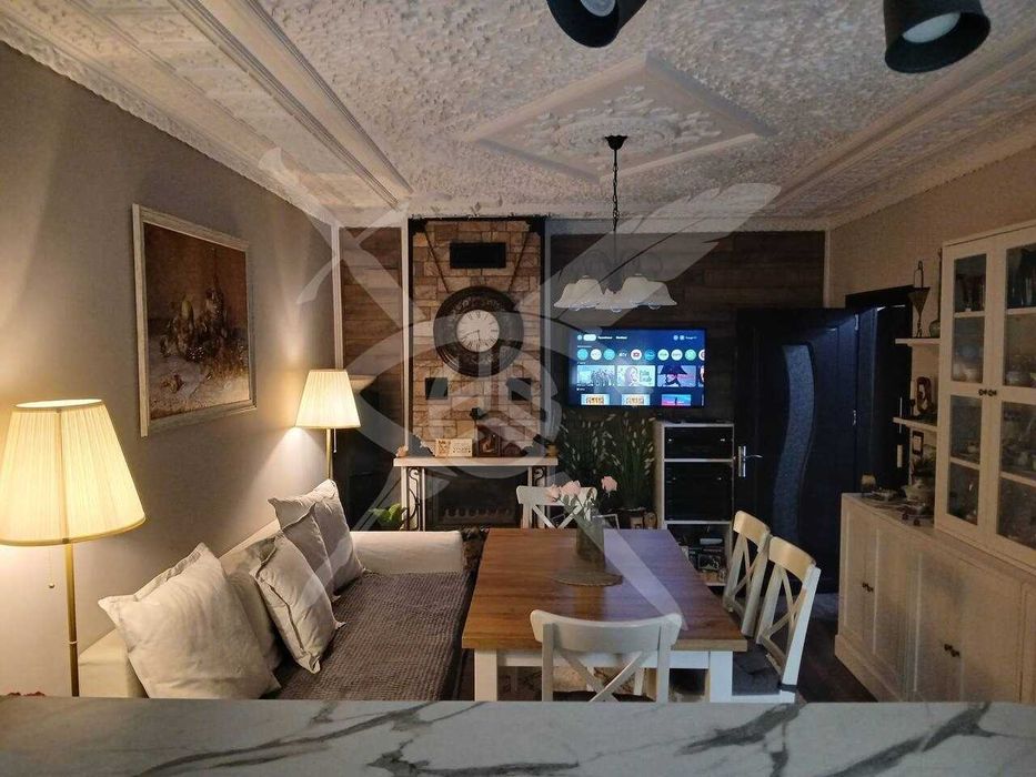 Продава се Многостаен апартамент в Бургас, Меден рудник - зона А - 90 кв.м за 2112 €/кв.м - Снимка #4