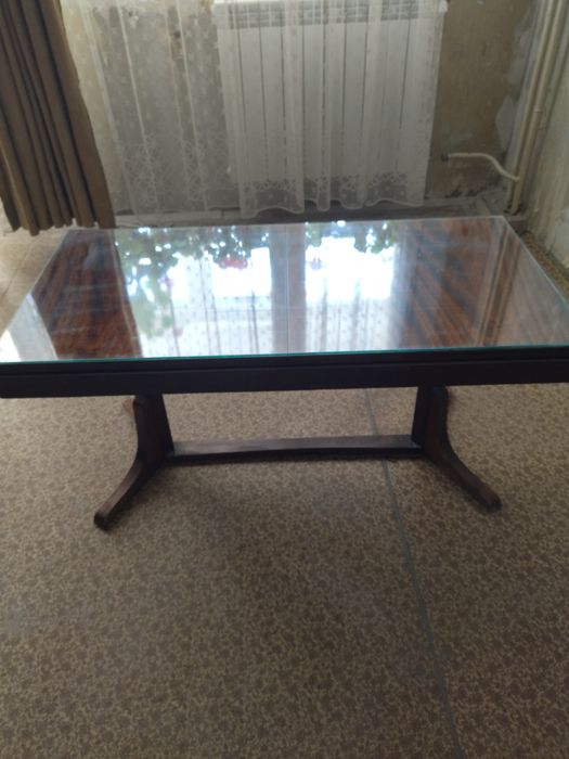 Ретро разтегателна маса