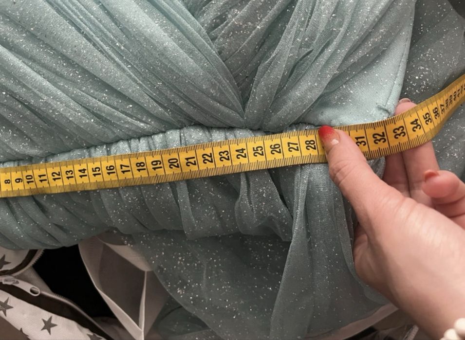 Rochie spectaculoasa de seara marimea 40
