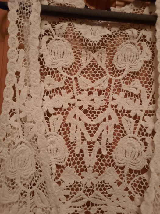 Frumoasa vesta dama din dantela de bumbac mărimea 40