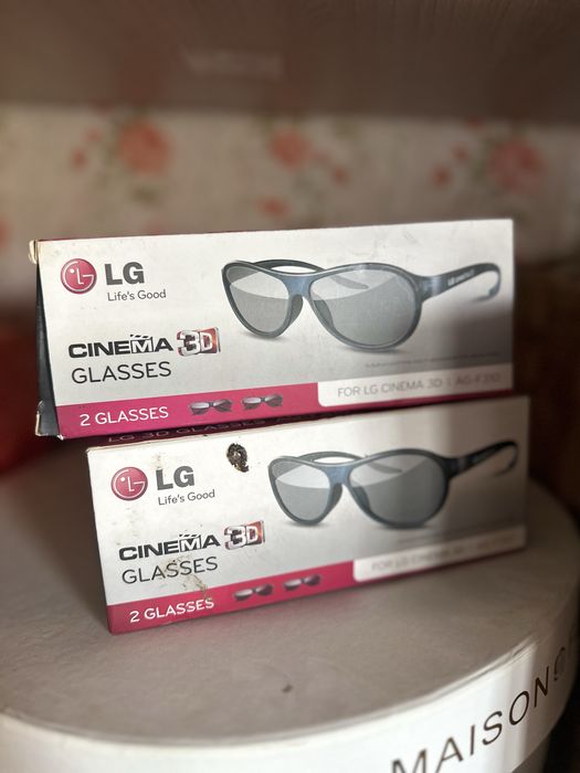 3D очки 4 штуки от LG