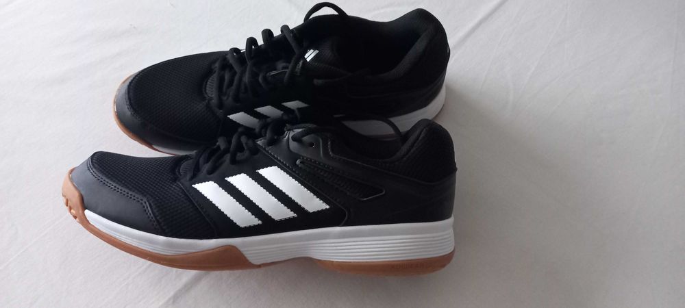 Маратонки Адидас - 44 номер