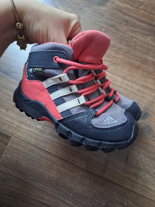 Ghete adidas marimea 24