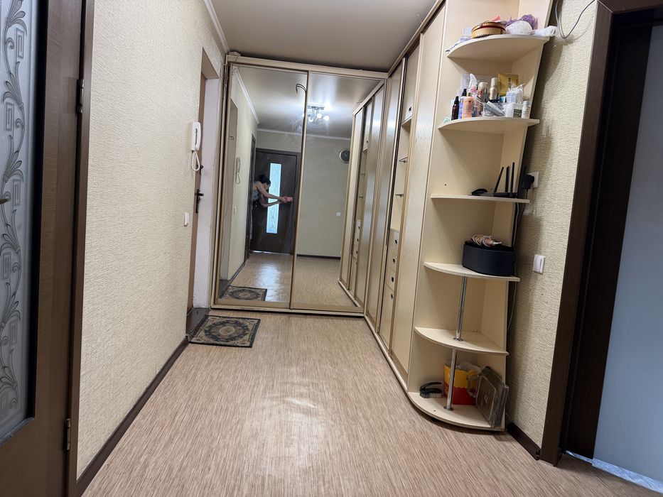 Продам 3комн. (трехкомн) кв. в 5 микр