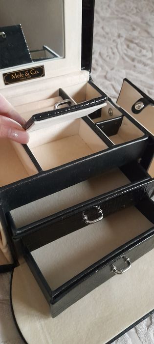 Луксозна кутия за бижута