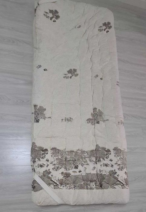 Продам ватный матрас 1,85 х 2,10