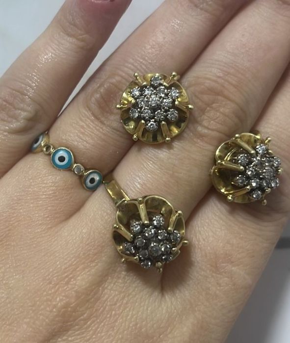 Продам бриллиантовый комплект 750 пробы