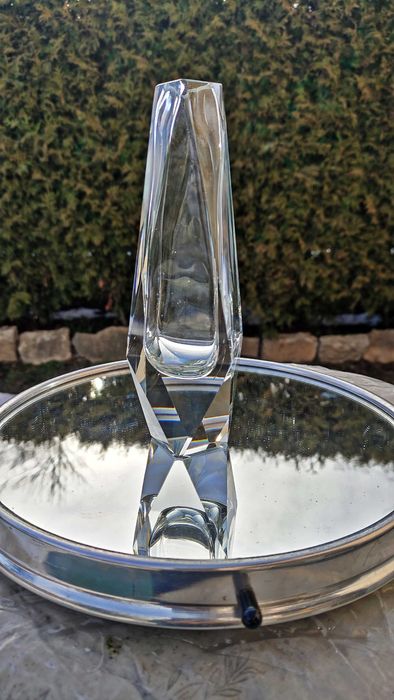 Елегантна ваза от кристал Мурано