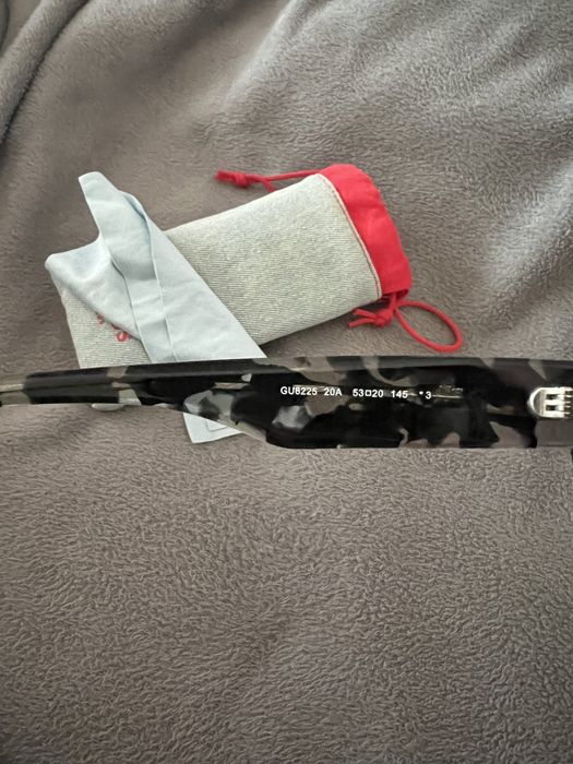 Слънчеви очила  Guess Liu Jo