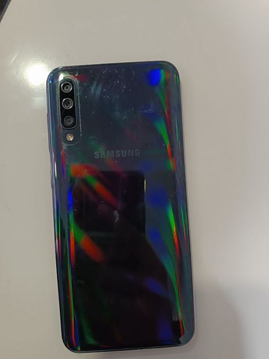 Samsung a50 srochno sotilad pul zariligidan