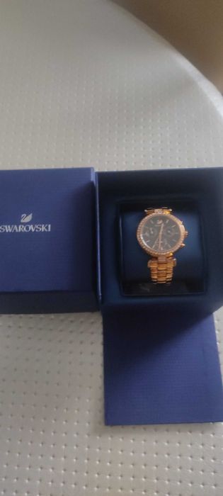 Женские наручные часы