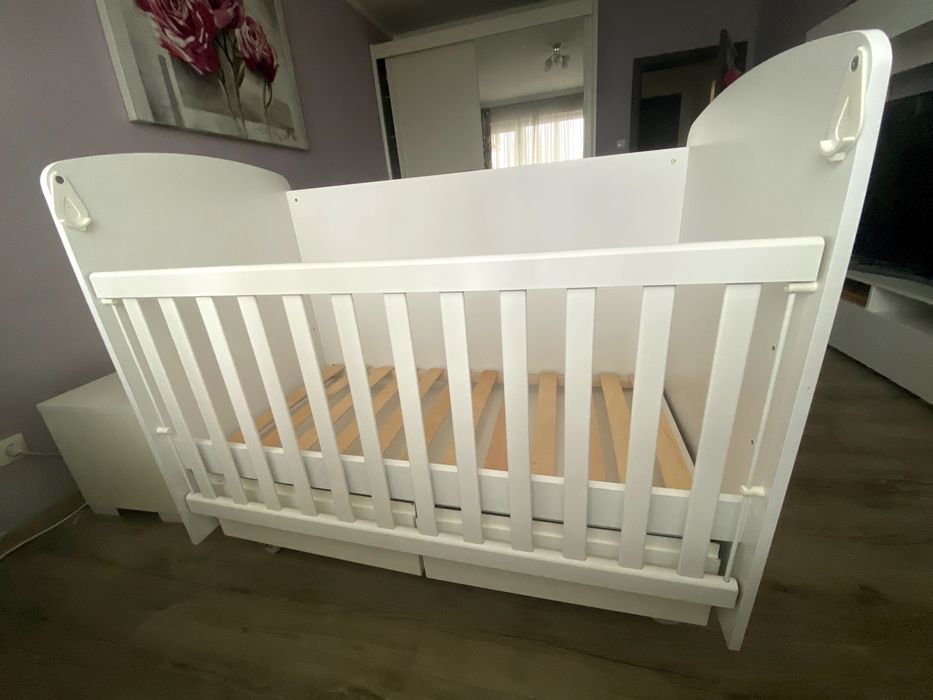 Бебешко креватче и матрак