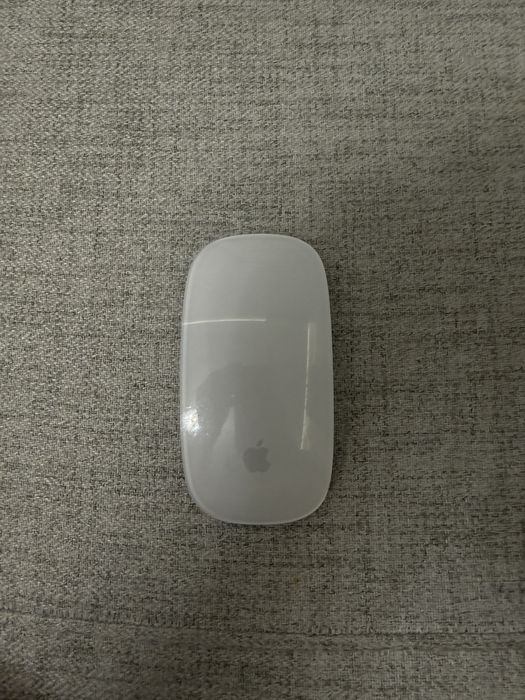 MacBook Pro 15   2019 + зарядка,Apple Mouse