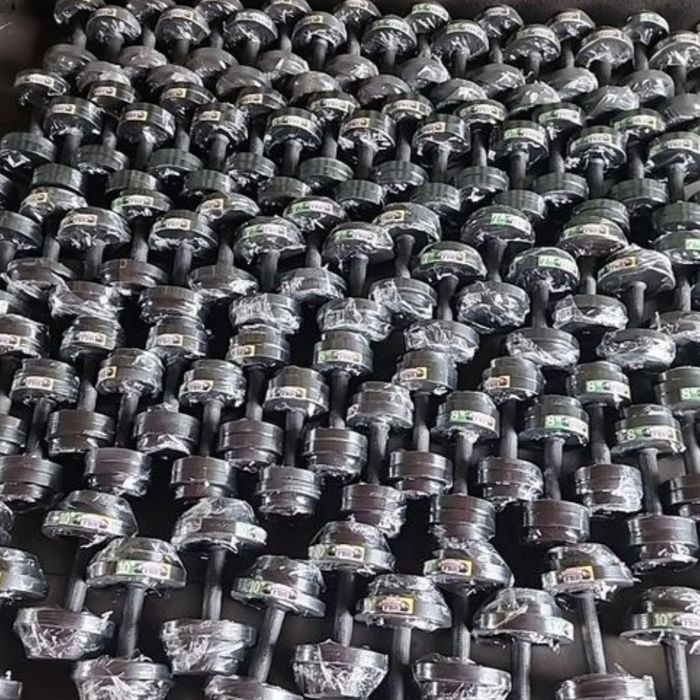 Cho'yandan qilingan gantellar sotiladi