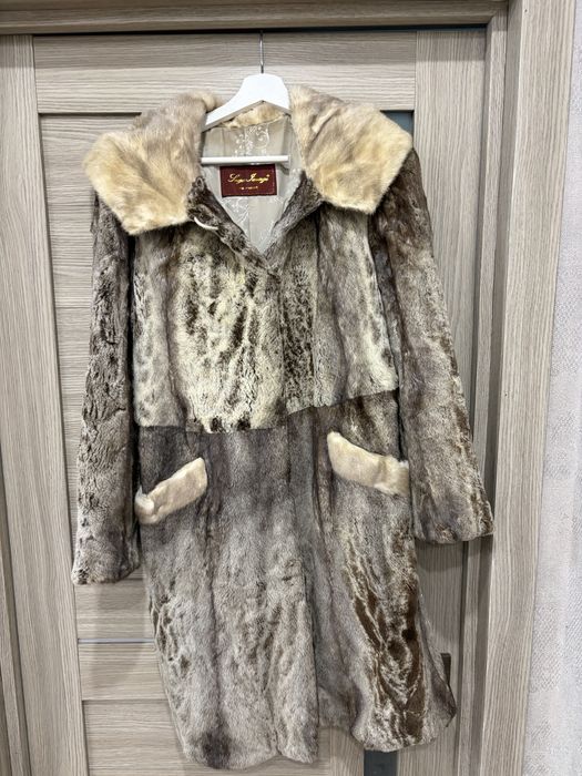 Продам шубу норковую