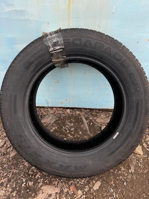 Продам шины 235/60 R18