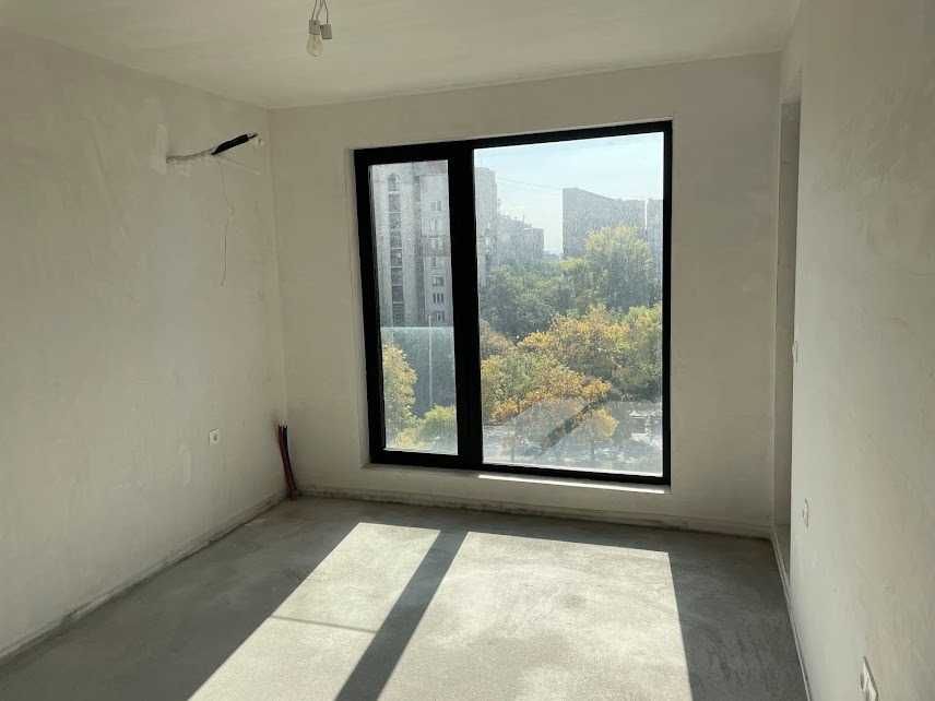 С АКТ 16! Двустаен апартамент - кв. Тракия