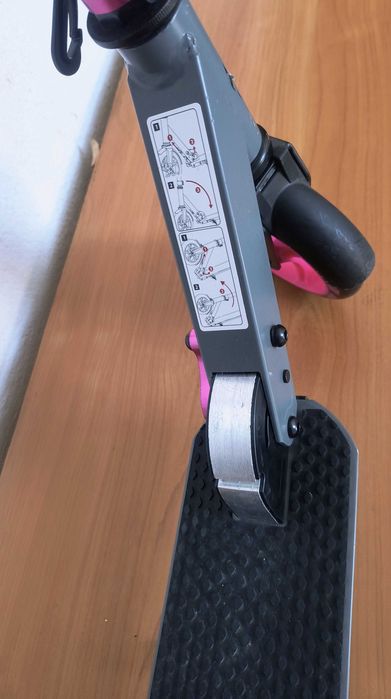 Алуминиев Детски Скутер Crivit AS- 5937 за момиче