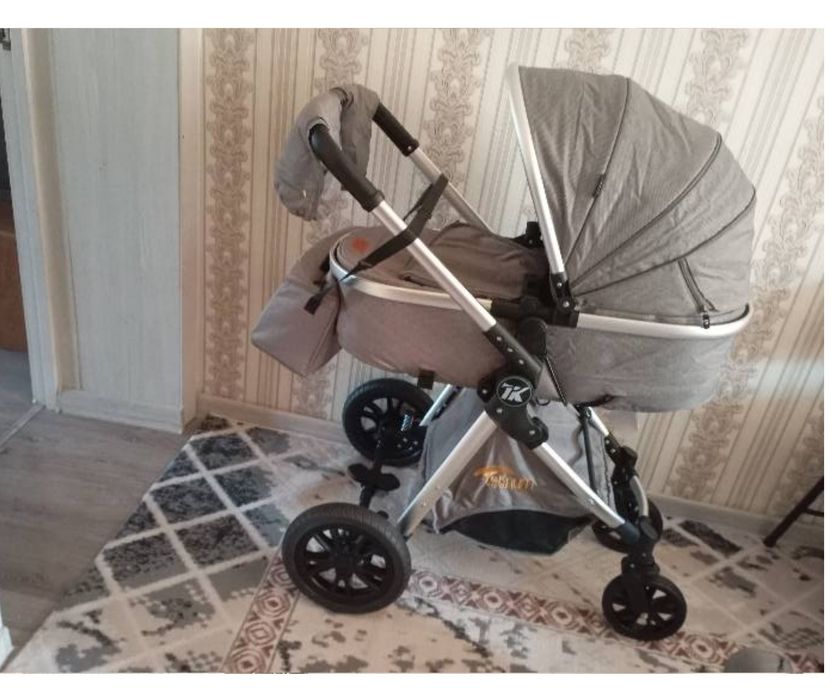 Продам коляску в хорошем состоянии