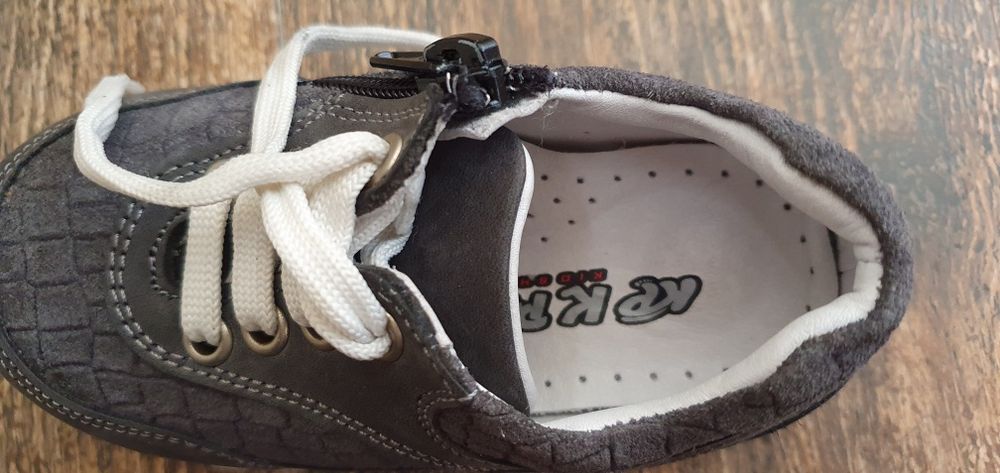 Кроссовки детские для мальчика