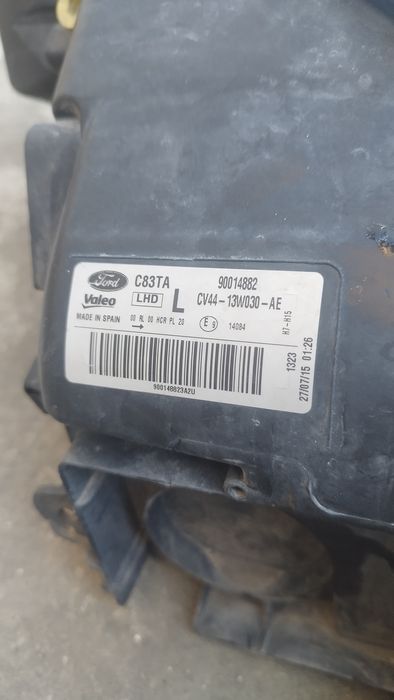 Far stanga Ford kuga