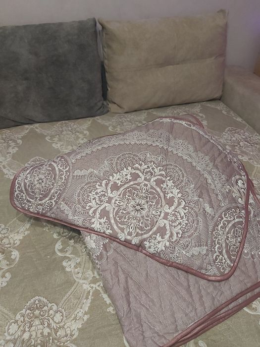 Покрывала с наволочками