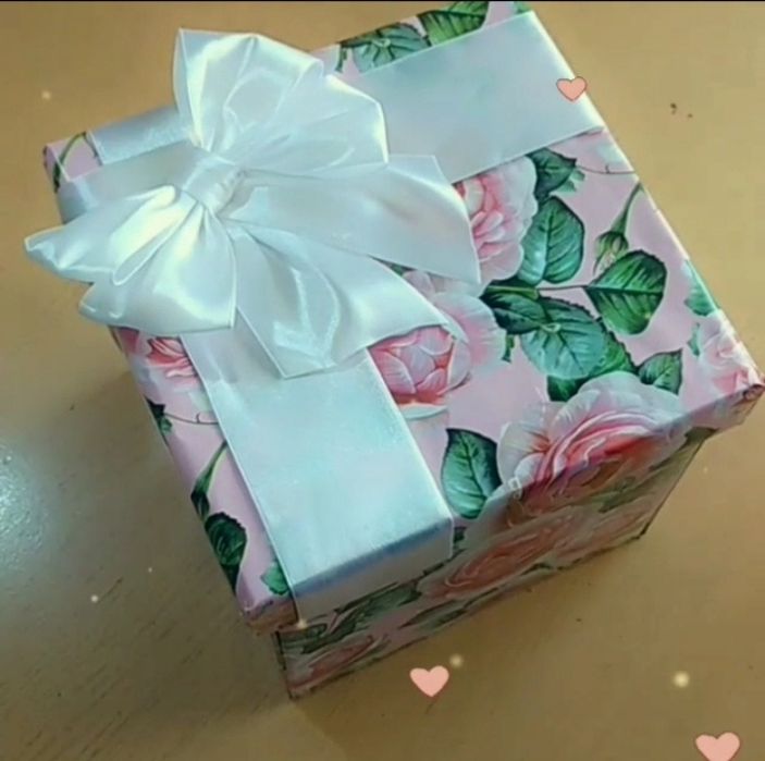 Шоколадные боксы на заказ разных размеров