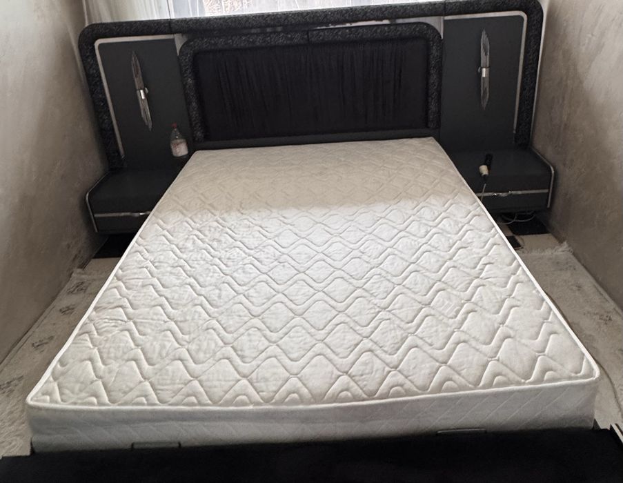 КАТО НОВ! Стандартен пуржинен матрак (160/200)- ползван 1 месец