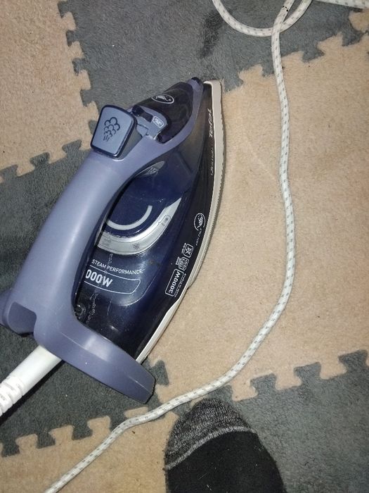 Fier de călcat Tefal Ultimate Anti-Calc 3000W – Performanță maximă