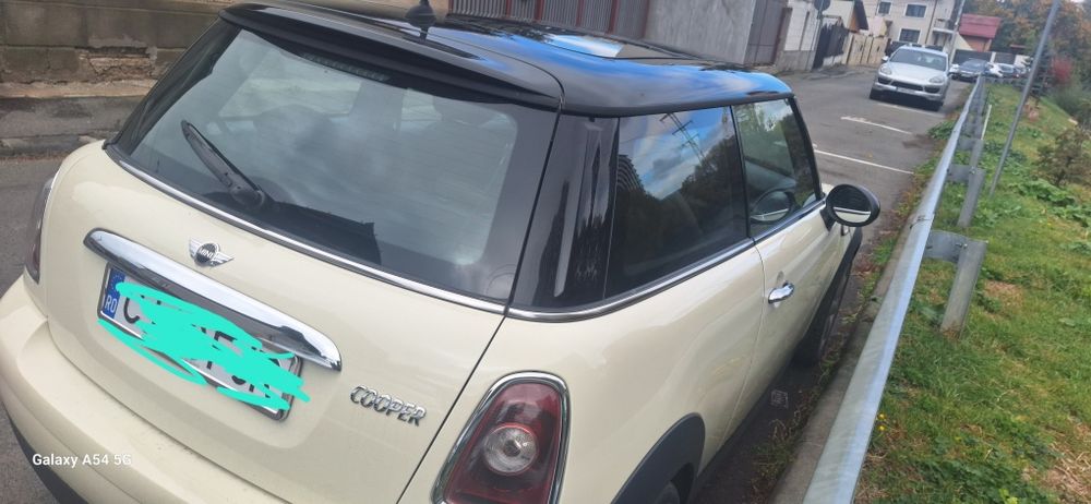 MINI Cooper R56 (2009) • 96.000 KM Reali (Carte Service) • Trapă Panoramică • 2 Chei
