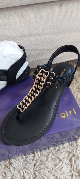 Madden Girl САЩ оригинални сандали 36
