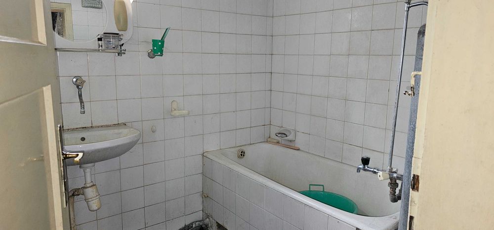 Продава се Къща в Трън - 188 кв.м за 339 €/кв.м - Снимка #15