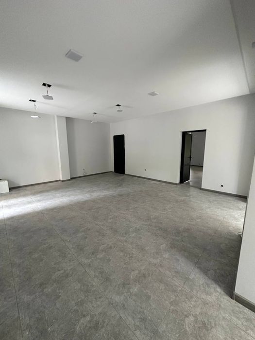 Метро Ойбек помещение 120м2 +25м2 подвал(летняя терраса