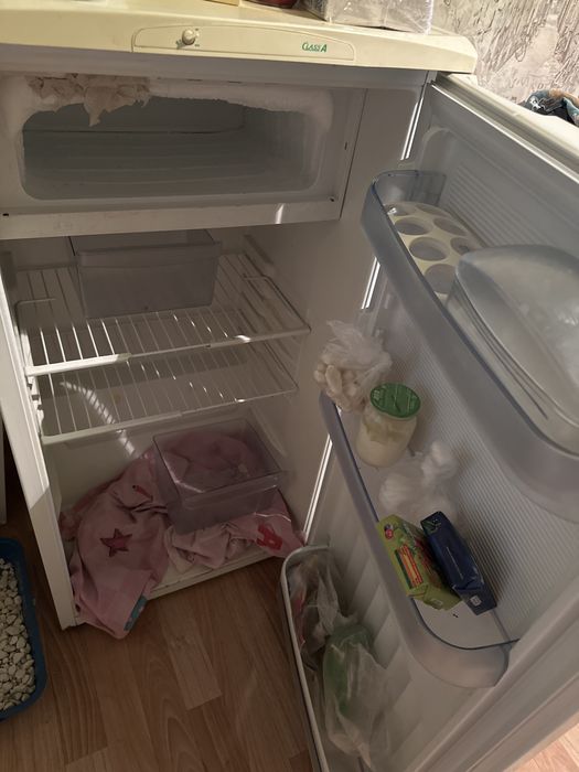 Продам холодильник. Б/у.