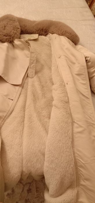 Парка 12000 тенге