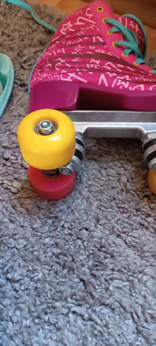 Ролери и ролкови кънки