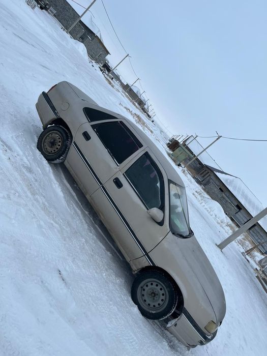 Опел вектра 2.0 объем 1994год