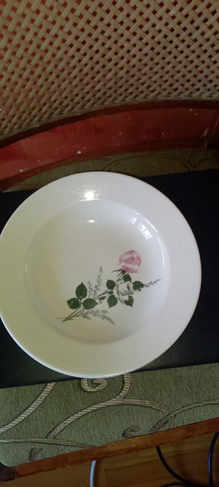 Тарелки разные производство ГДР/СССР.