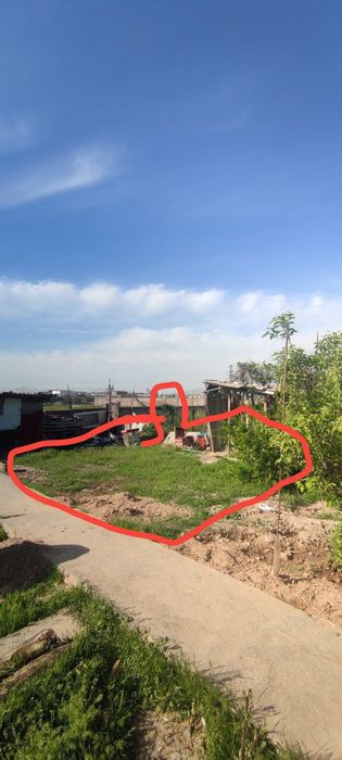 Quruq yer naxt va boʻlib toʻlashga sotiladi manzil Toshkent shahar yan