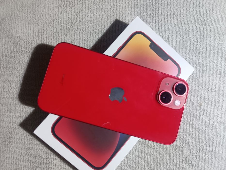 Обменяю айфон 14 на модель выше с дп