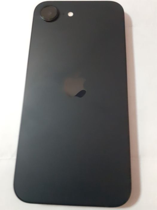 Iphone 16e,nou,impecabil