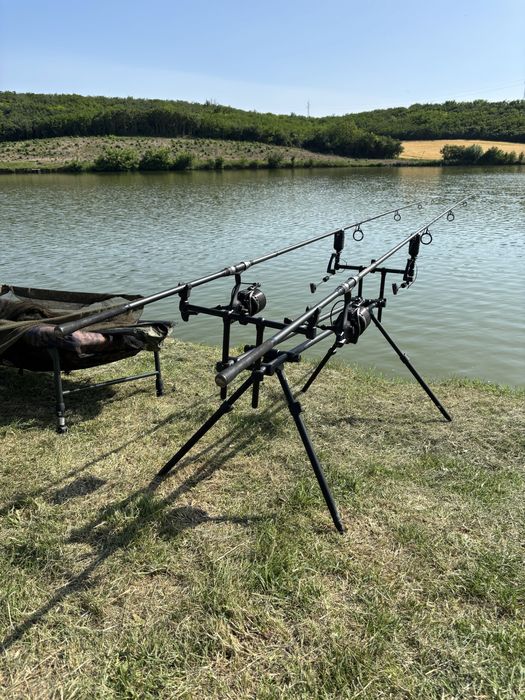 Въдици Pro FL + макари ProFL