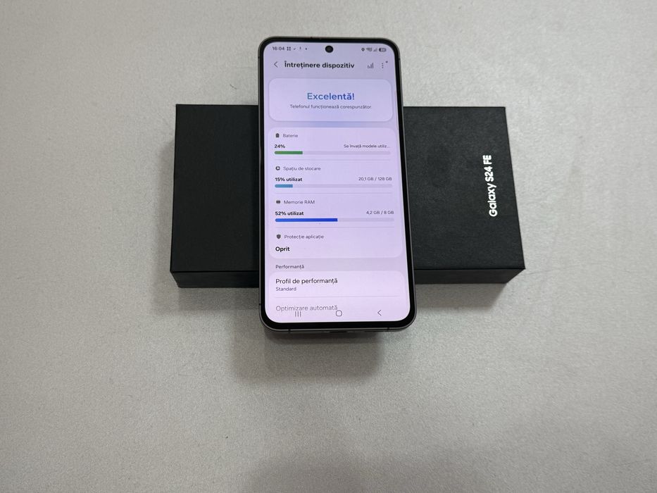 Samsung Galaxy S24 FE 5g, 128 gb, 8 gb ram, Graphite, la cutie