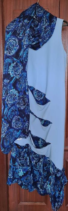 Дизайнерска рокля