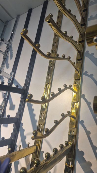 Вешелка на стенный буратина