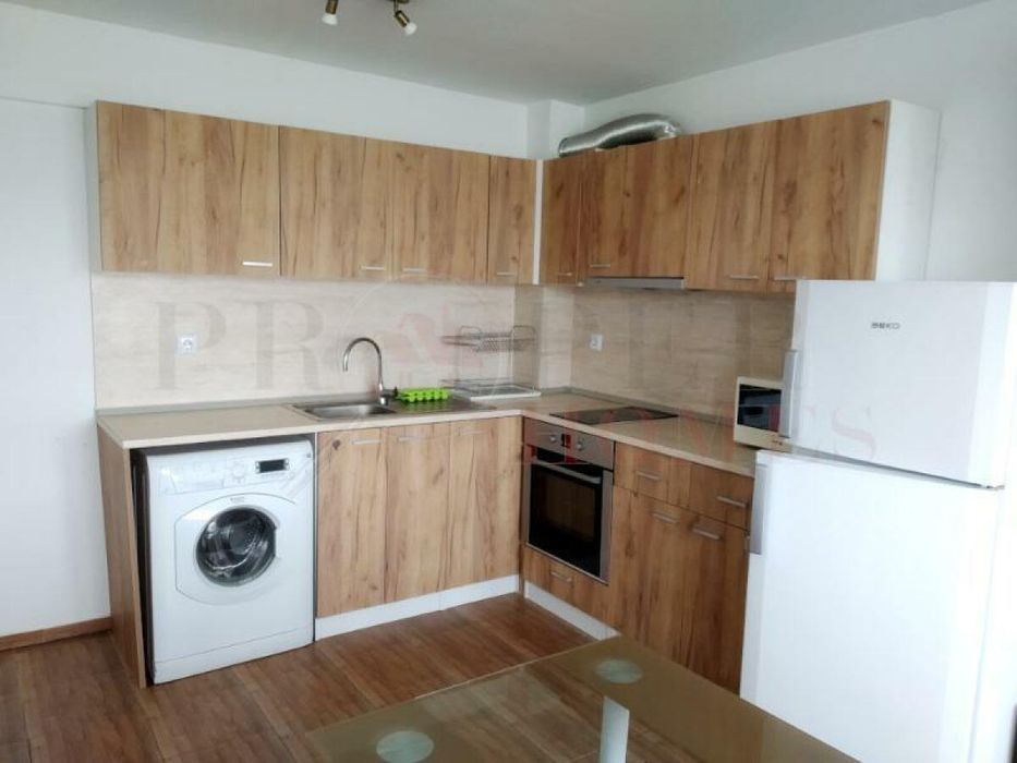 Дава се под наем Двустаен апартамент в Велико Търново, Зона Б - 60 кв.м за 280.5 € - Снимка #1